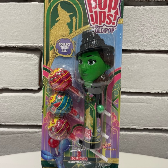 Wicked Elphaba 4-pc Bundle - Picture 4 of 6